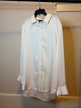 Banana Republic Cream Washable Silk Blouse